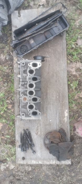 Продам гбц 1.8 ауди 80