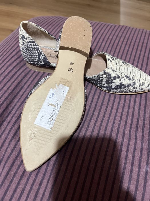 Продават се балерини