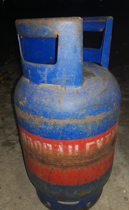 Газови бутилки: туристическа, битова, промишлена и лампа