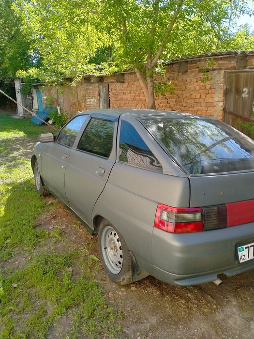 Продаётся автомашина ваз 21124.