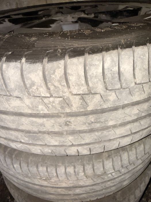 Continental Premium Contact 6 235/55/19