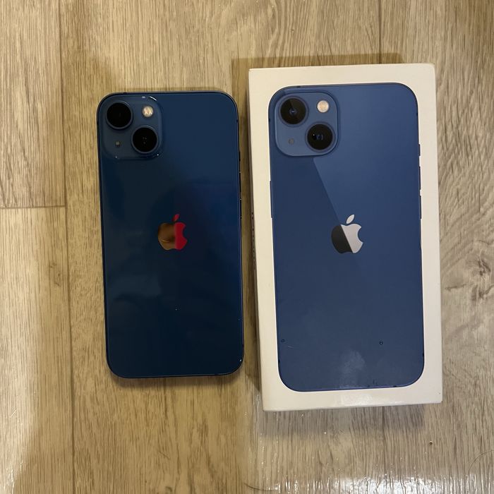 Продам телефон айфон 13