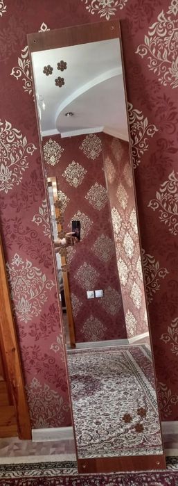 Зеркало настенная