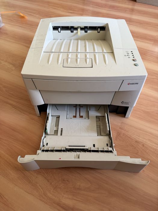 Лазерен принтер Kyocera FS-1020D