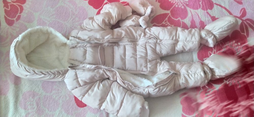 Продам детский комбинезон