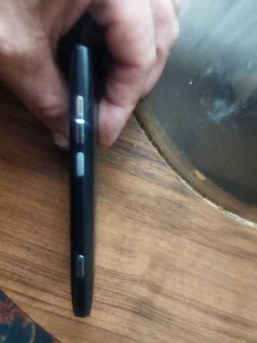 Продам телефон nokia lumia 800