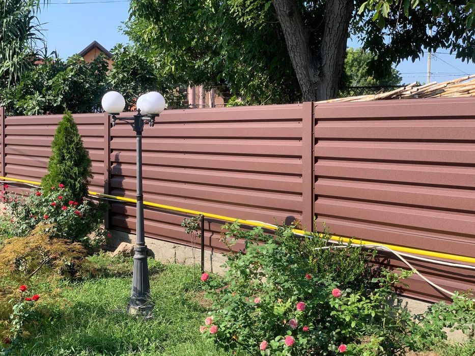 Gard din tabla T35 – model orizontal culoare mat sau lucios