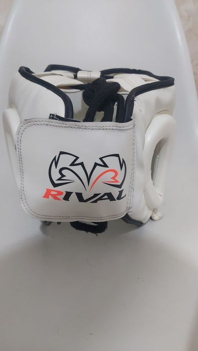 Боксерский шлем с бампером (Rival)