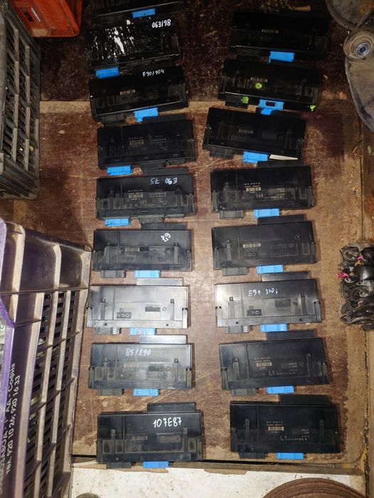 Комфорт модул е46 е60 е87 е90 е83 ф30 ф10 х1 х3 х5 е65 ф07 е70 е91 **