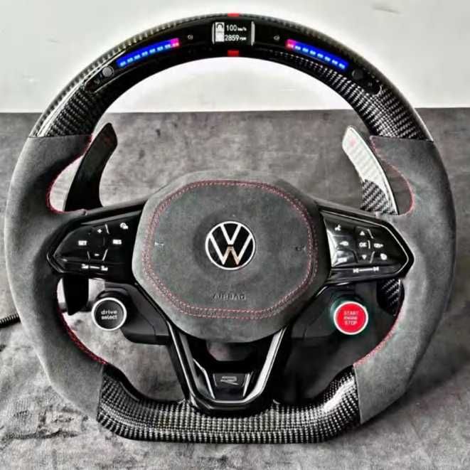 VW спортен волан с дисплей, карбон и алкантара