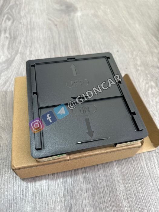 Скрытый карман для Тесла