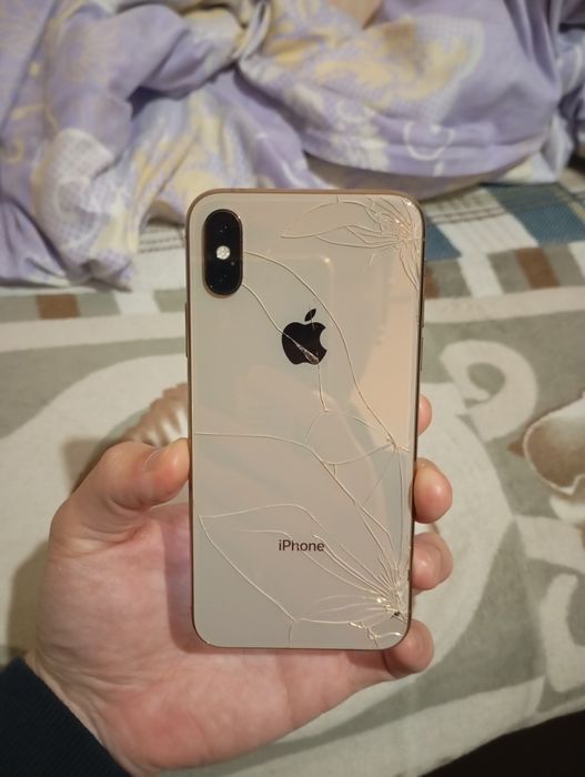 Айфон XS память 256гб