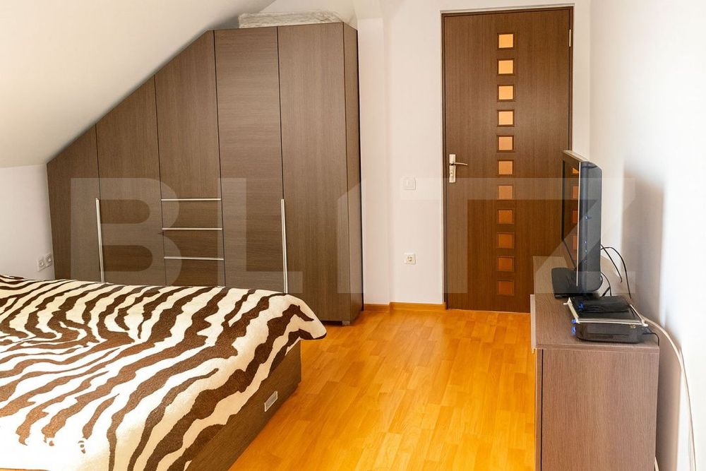 Apartament de 3 camere, semidecomandat, cu parcare subterana, in Zoril