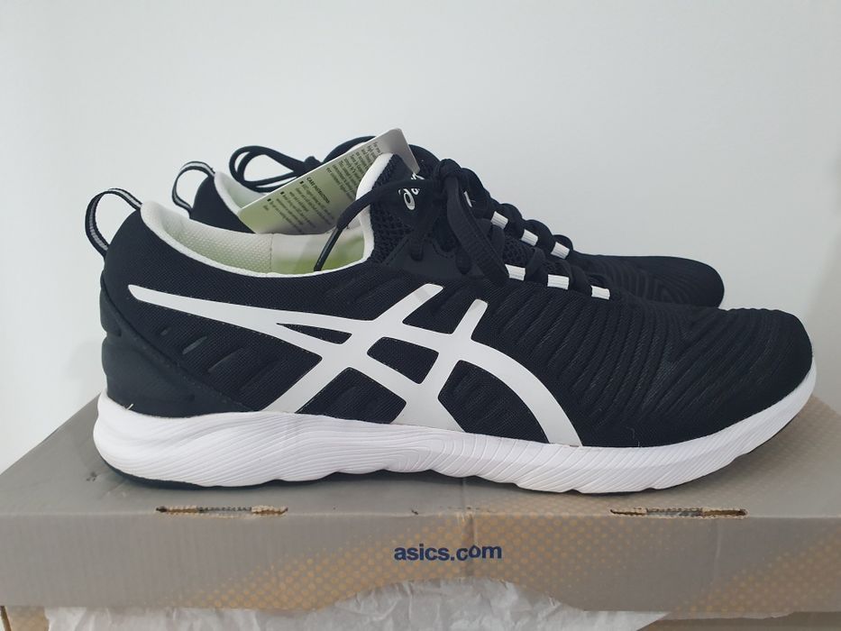 Маратонки за натурално  бягане Asics Supersen 80