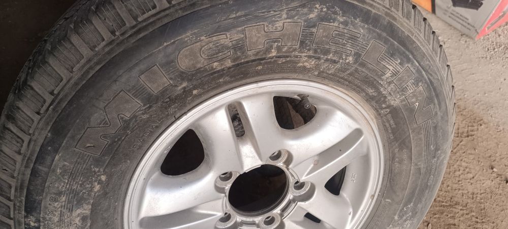 Продам диск на лх470 ..