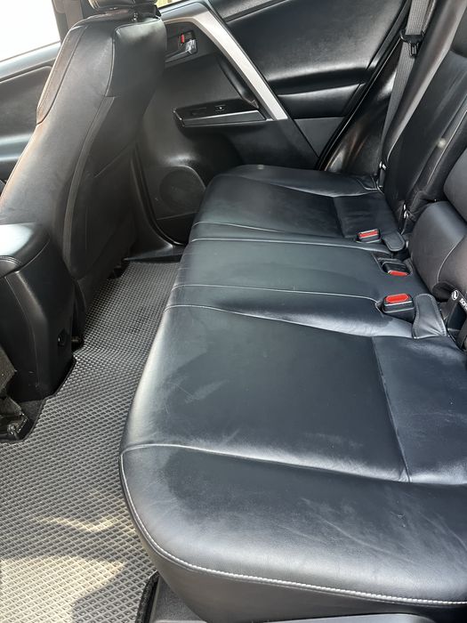 Автомашина Раф 4