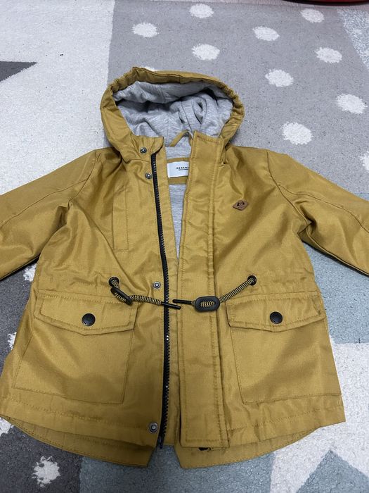 Geaca baieti Reserved marimea 92 mustar