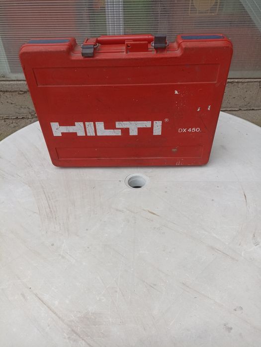 Пистолет за пирони HILTI DX4500