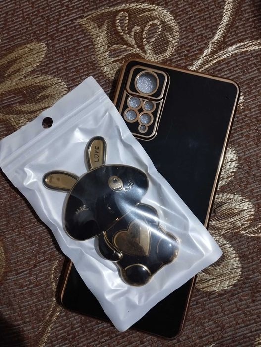 Продам чехол на телефон новый