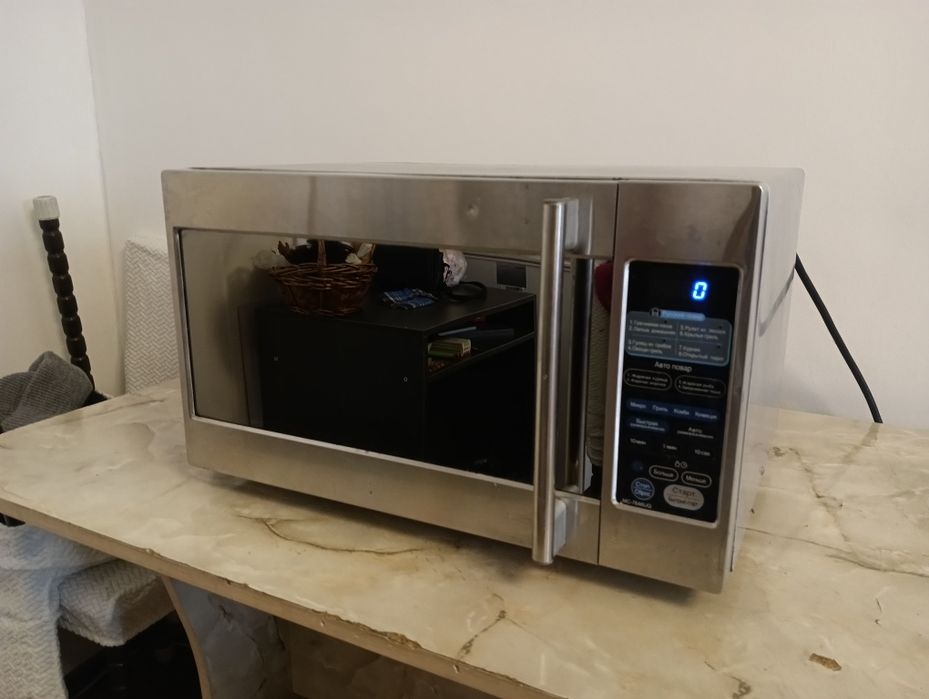 Продам крутую микроволновку