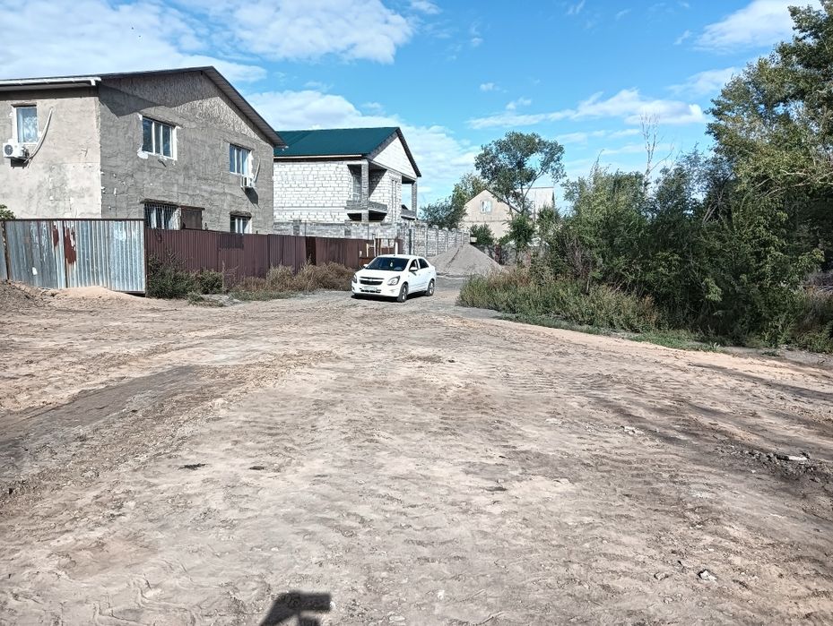 Продаётся земельный участок 10сотк.