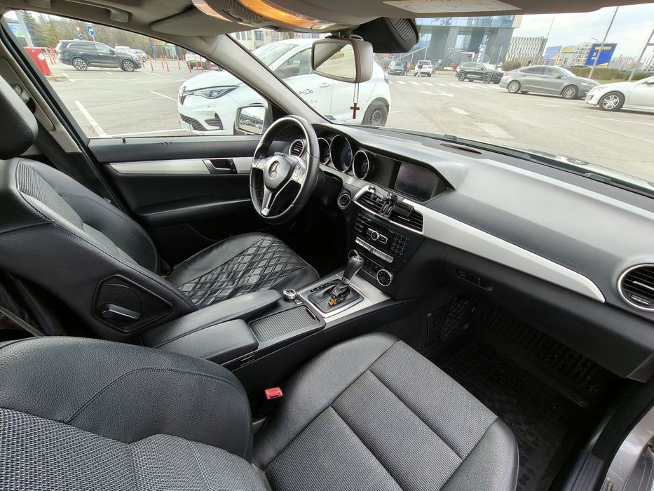 Mercedes-Benz C220 CDI Facelift 2014 | Панорама