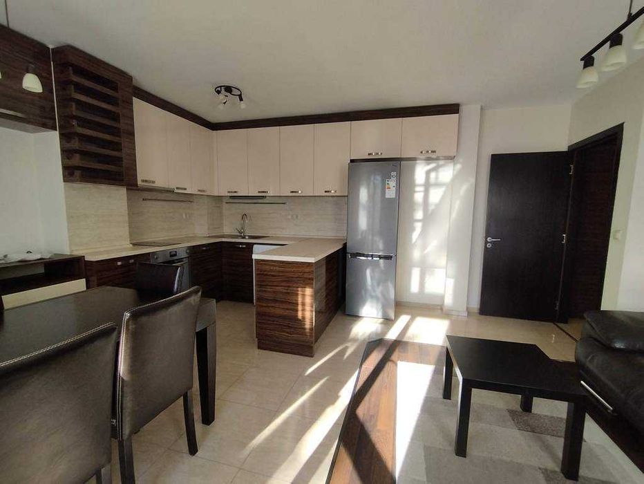 Дава се под наем Двустаен апартамент в София, Дианабад - 70 кв.м за 663 € - Снимка #3