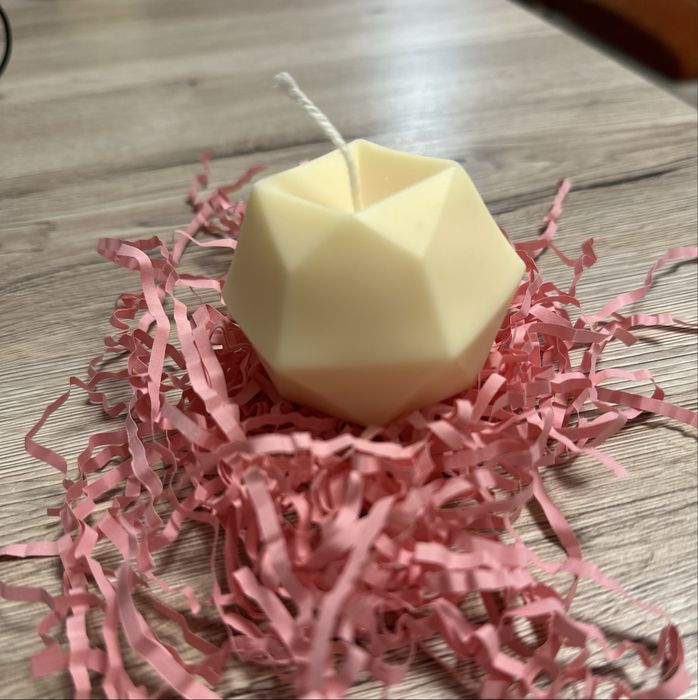 Lumanari colorate si parfumate