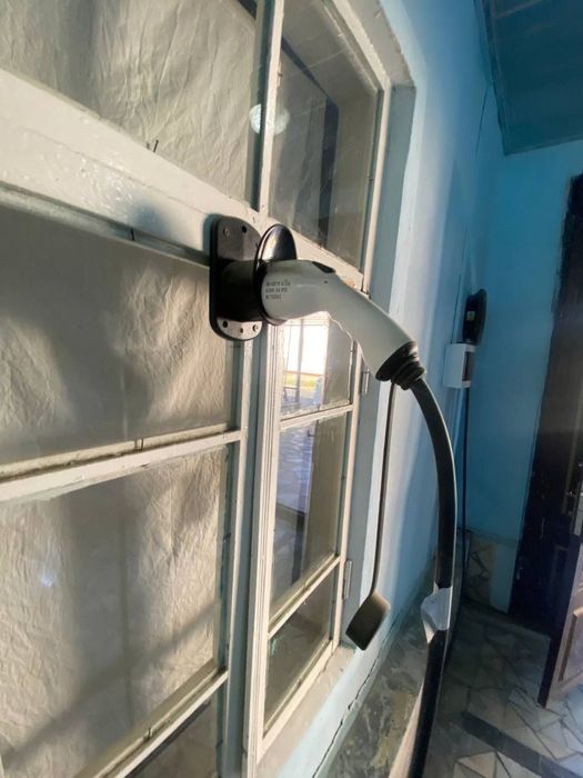 BYD Zaryadlash qurilmasi