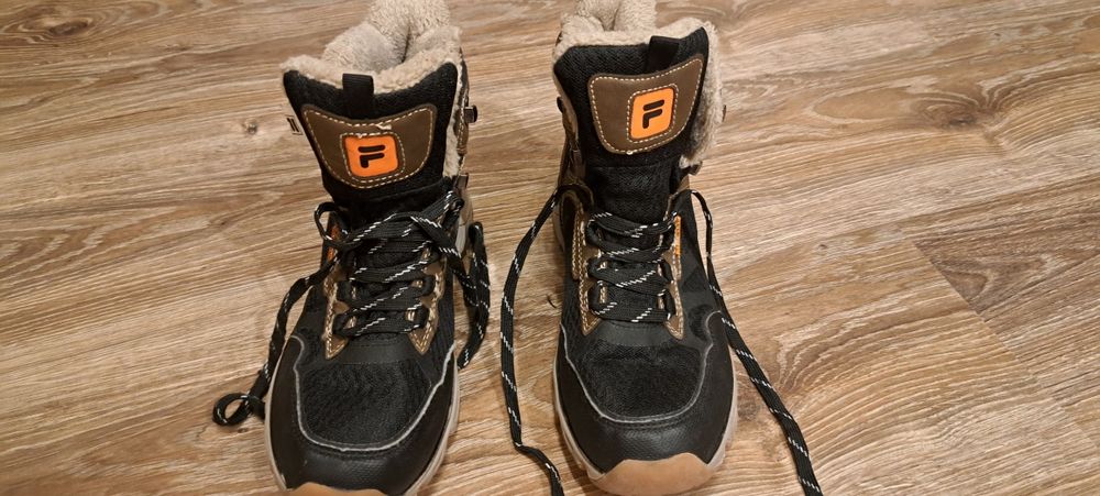 Fila - туристически боти с топла вата 37-38 номер
