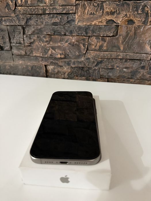 Vand iphone 16 pro max 256 gb