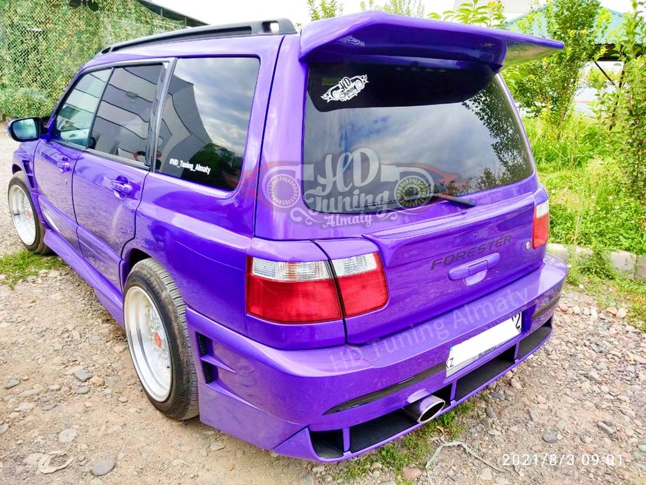 Бампер задний Custom со сплиттером Subaru Forester SF
