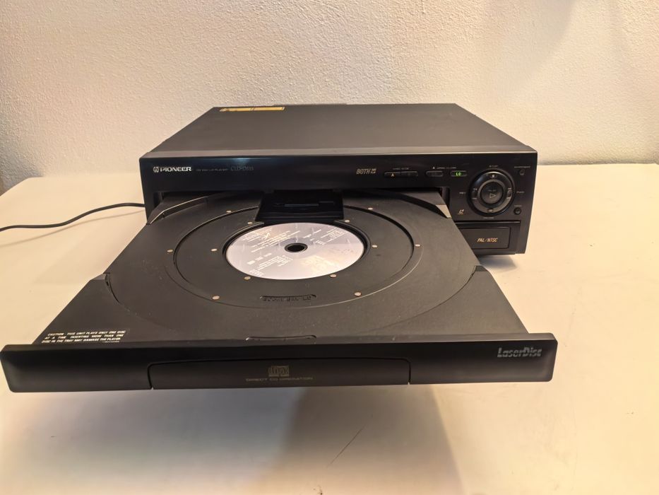 CD Pioneer CLD D515 Laser Disc video disc