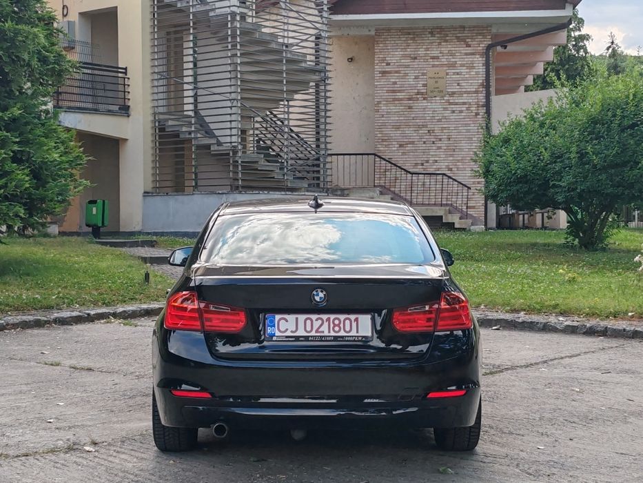 BMW F30 2.0d 116cp automat 2013