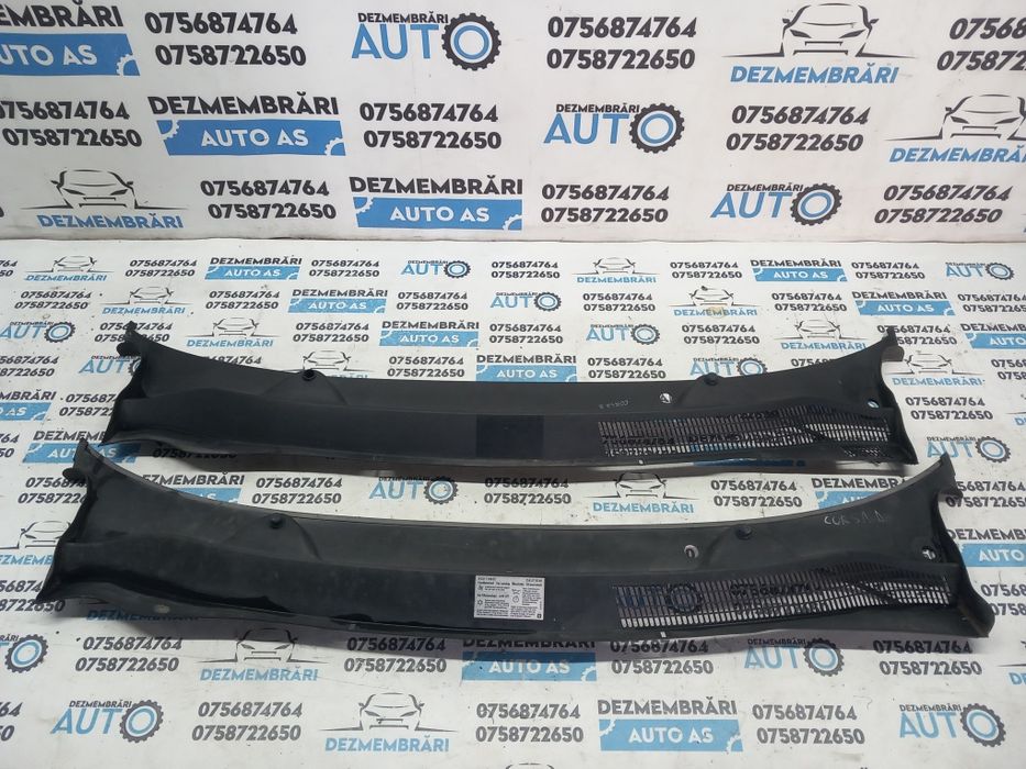 Grila ansamblu stergatoare Opel Corsa D