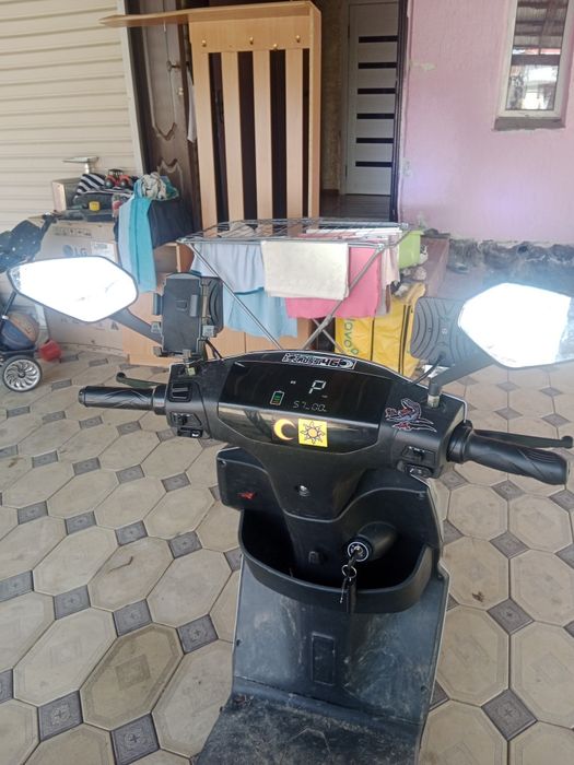 Продам мопед срочно