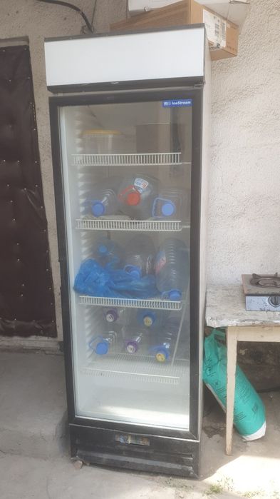 Бу холодильник витринный