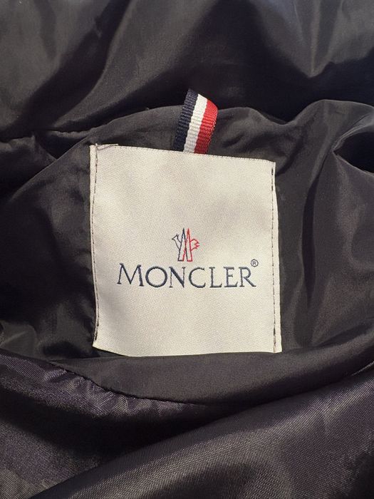 Vand vesta Moncler