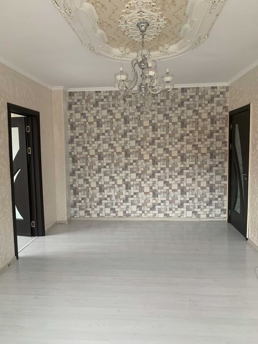 Продава се Двустаен апартамент в Карлово - 57 кв.м за 761 €/кв.м - Снимка #4