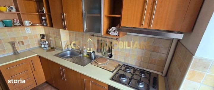 2 Camere de inchiriat | Unirii | Pet-friendly | Metrou