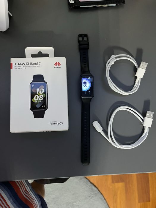 Huawei band 7.
