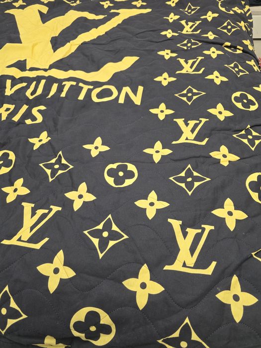 Pilota bumbac, noua, cadou pătură rosie