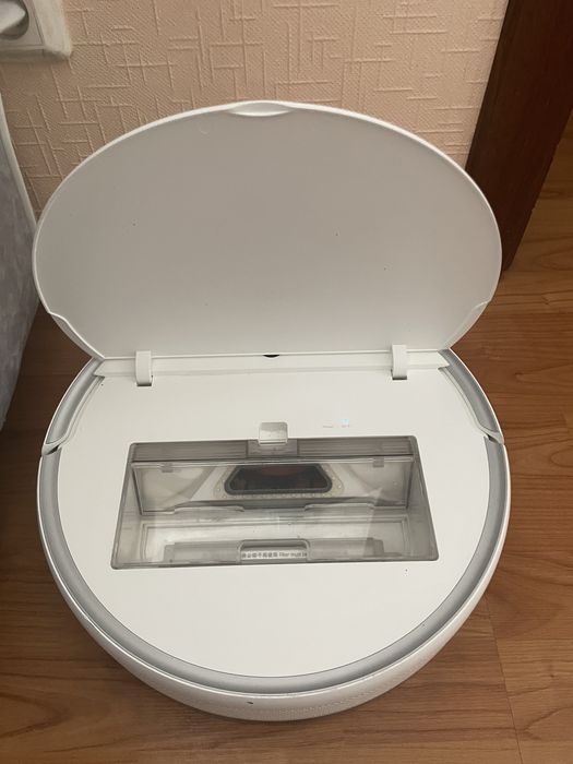 Робот-пылесос Xiaomi Mi Robot Vacuum-Mop 2