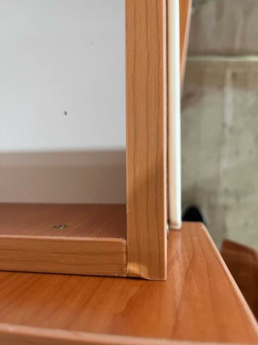 Шкаф для таблиц с выдвижными ящиками