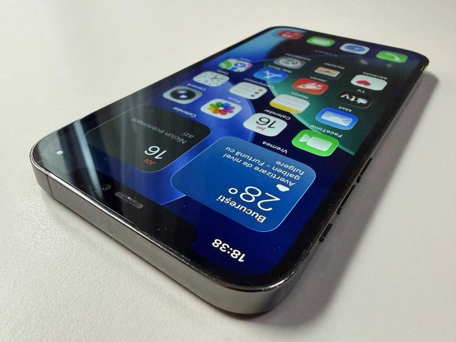  Apple / iPhone 12 Pro 128 Gb / Black