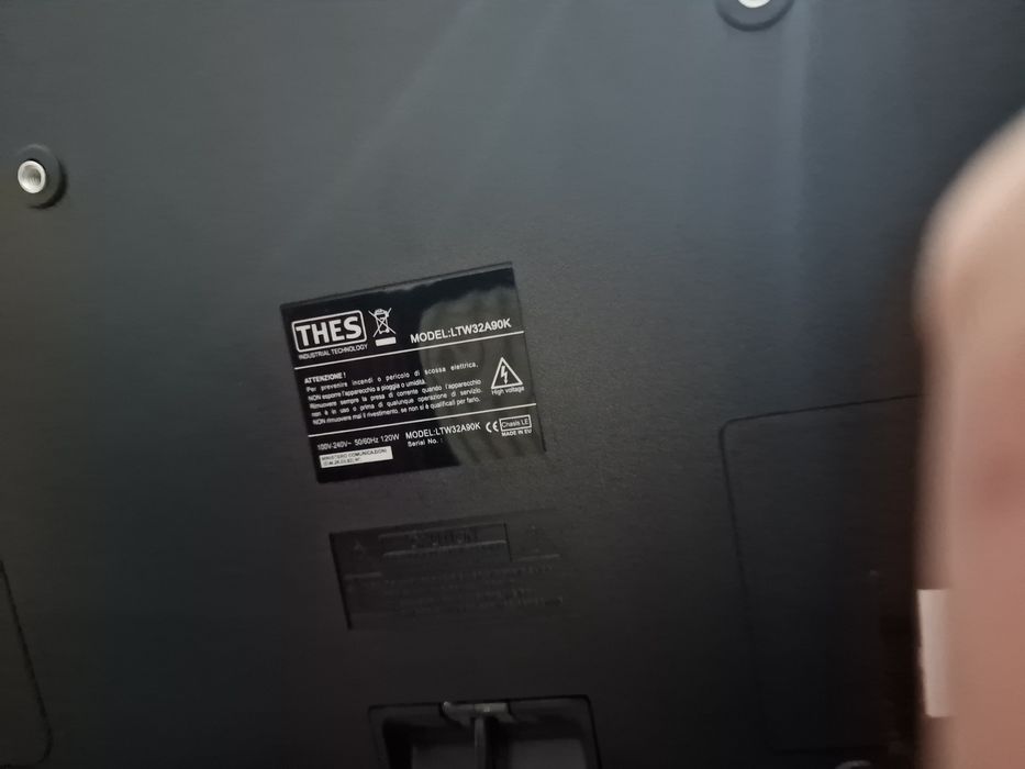 Продам телевизор 32"