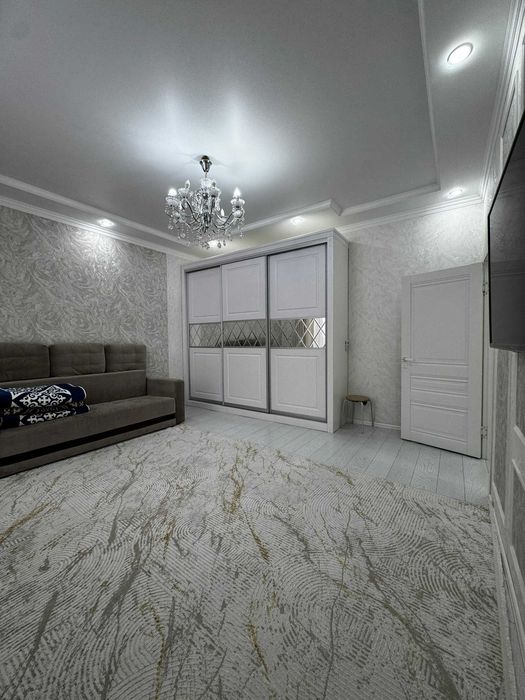 Продам 4х комн кв Нектар