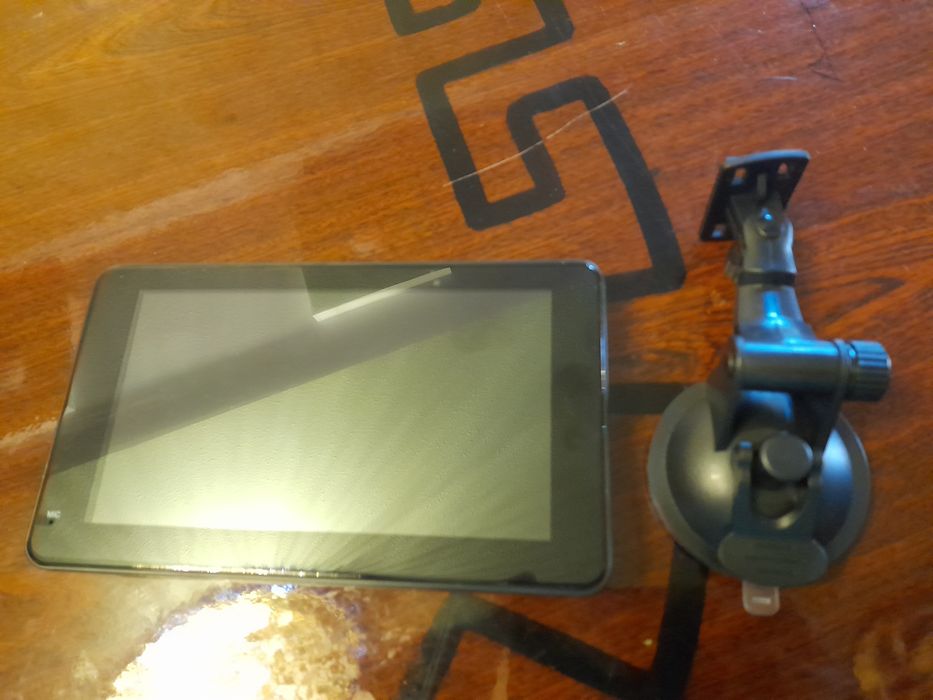 Продаётся  маленький монитор