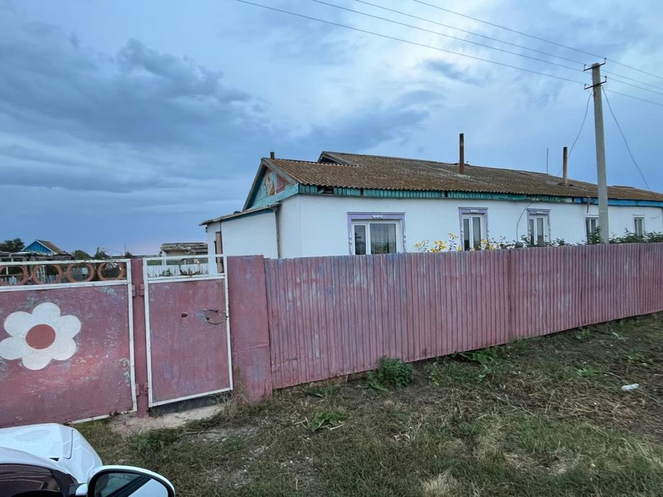 Продам дом в двухквартирном доме