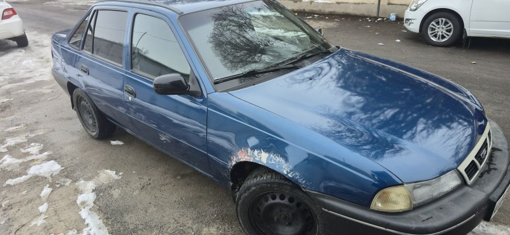 Нексия 1 в хорошем состоянии